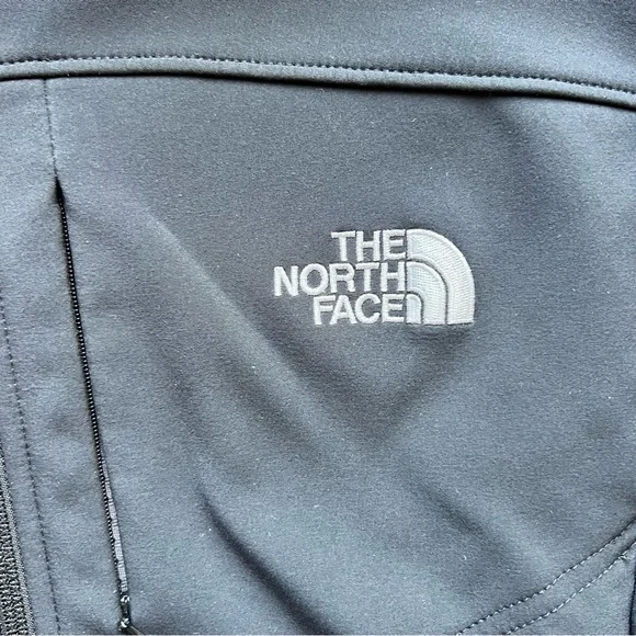 The North Face Apex Bionic Softshell Jacket - Picture 3 of 7